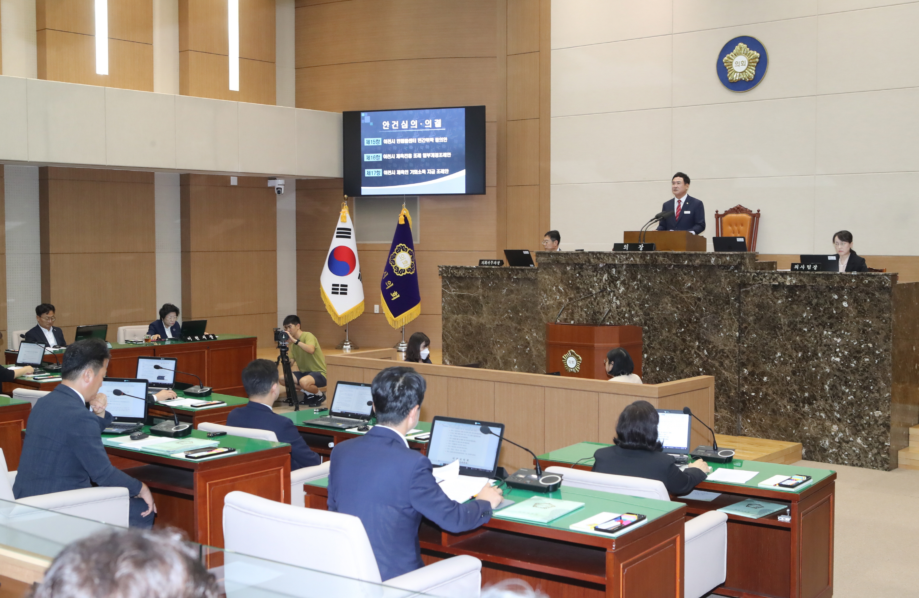 이천시의회 제2회 추가경정예산안 수정의결