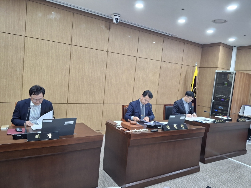 제259회 이천시의회 임시회 폐회중 제1차 의회운영위원회_3