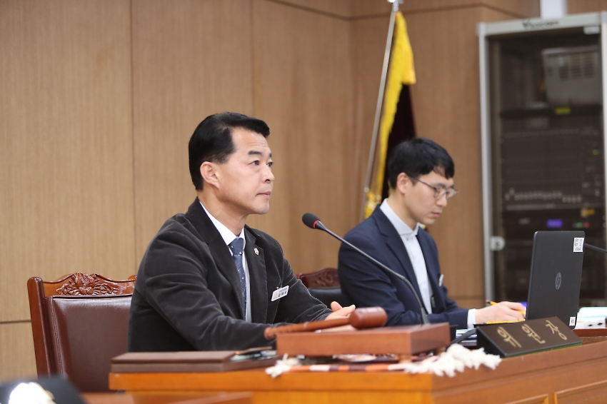 제251회 이천시의회 임시회 제1차 의회운영위원회_8