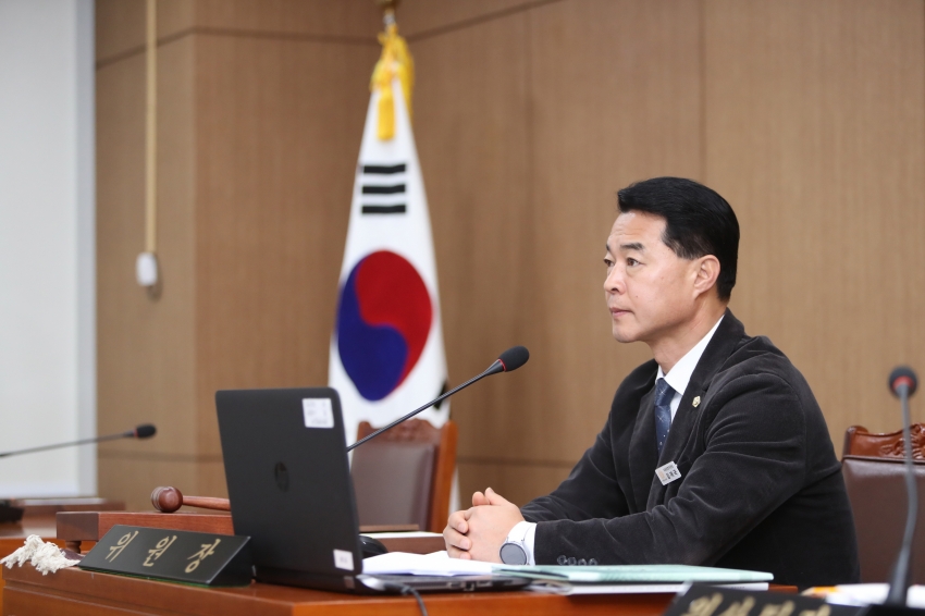 제251회 이천시의회 임시회 제1차 의회운영위원회_10