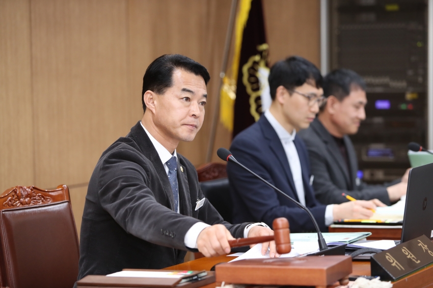 제251회 이천시의회 임시회 제1차 의회운영위원회_35