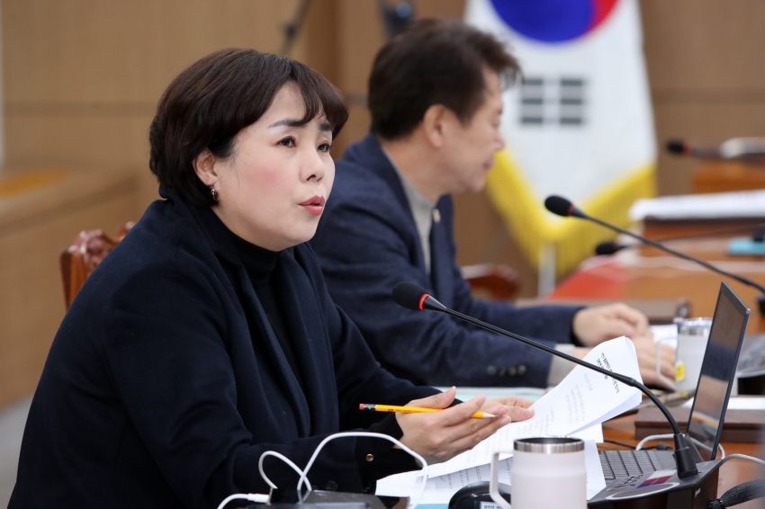 제251회 이천시의회 임시회 제1차 자치행정위원회_13