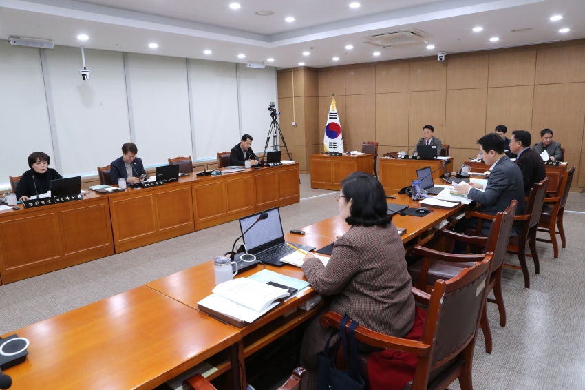 제251회 이천시의회 임시회 제1차 자치행정위원회_32