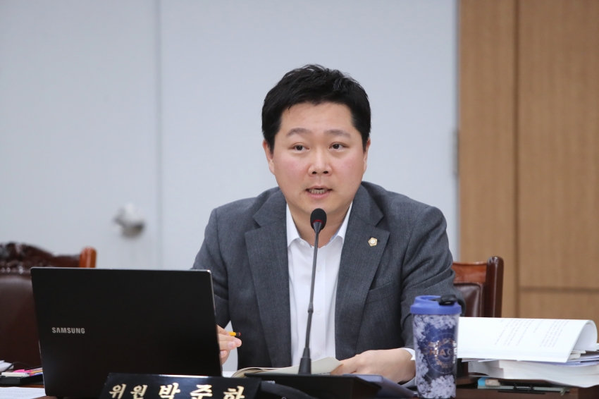 제251회 이천시의회 임시회 제1차 자치행정위원회_37