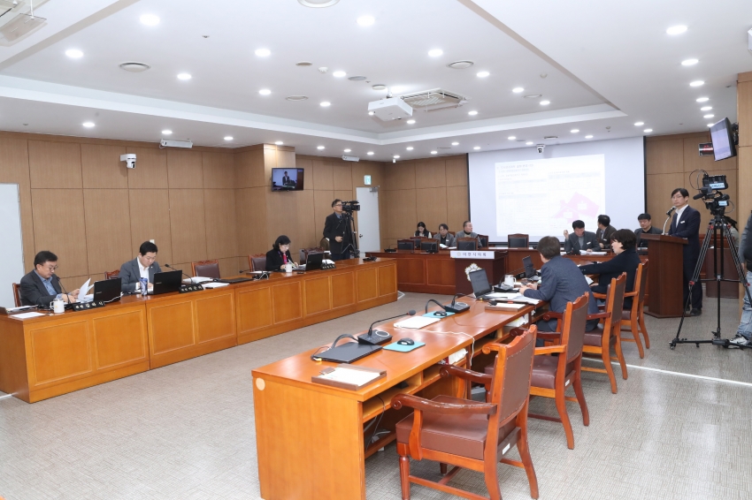제251회 이천시의회 임시회 제1차 산업건설위원회_53