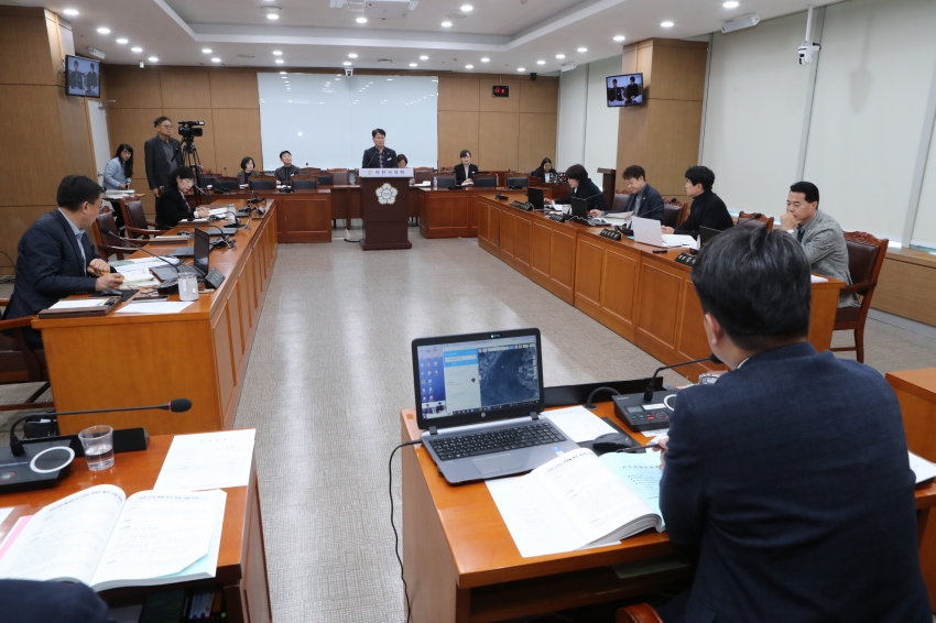 제251회 이천시의회 임시회 제2차 자치행정위원회_1