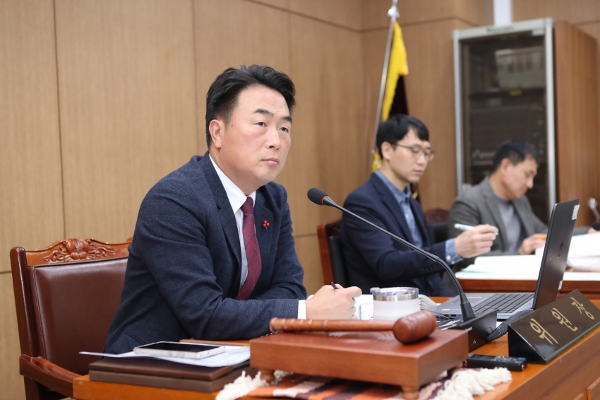제251회 이천시의회 임시회 제2차 자치행정위원회_11