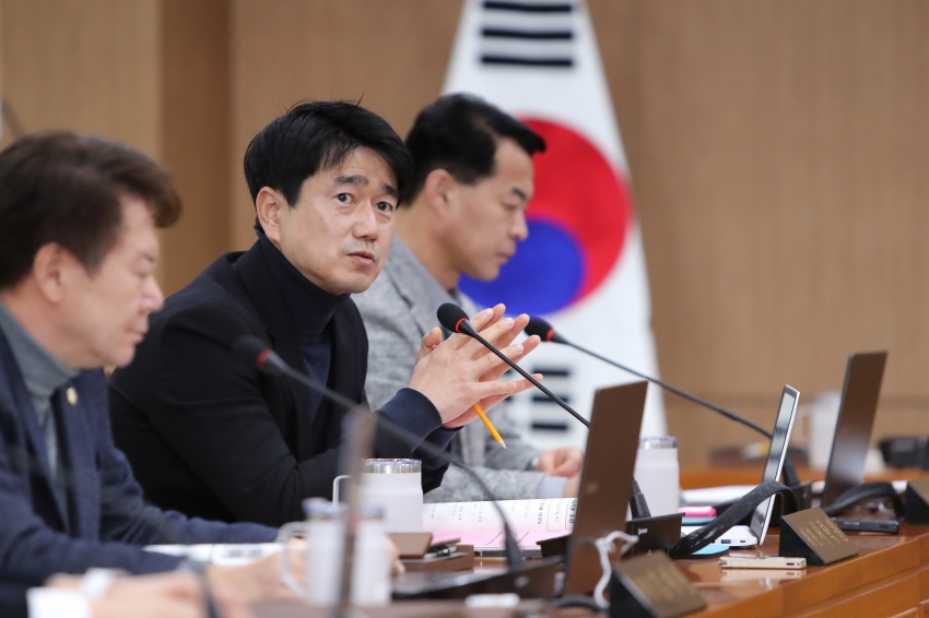 제251회 이천시의회 임시회 제2차 자치행정위원회_19