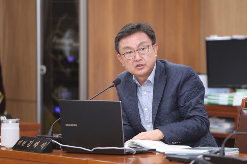 제251회 이천시의회 임시회 제2차 자치행정위원회_21