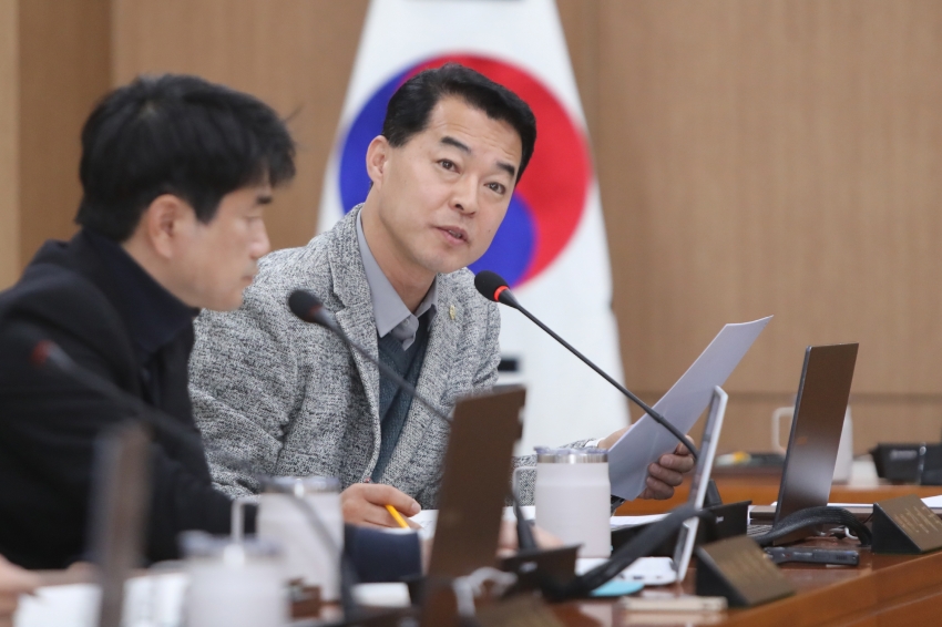제251회 이천시의회 임시회 제2차 자치행정위원회_25
