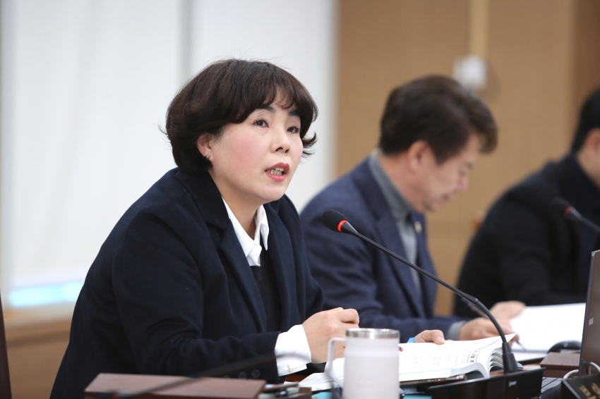 제251회 이천시의회 임시회 제2차 자치행정위원회_28