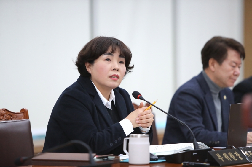 제251회 이천시의회 임시회 제2차 자치행정위원회_32