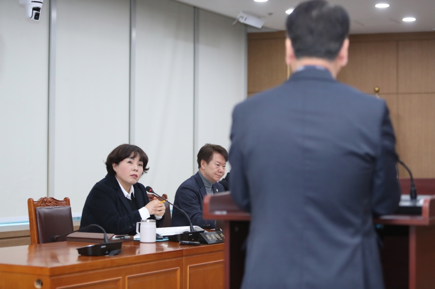 제251회 이천시의회 임시회 제2차 자치행정위원회_33