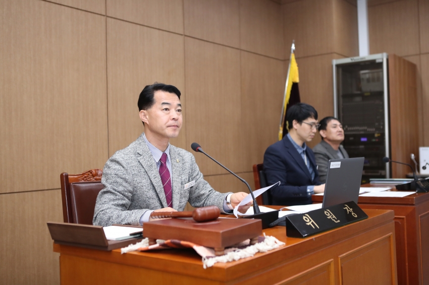 제251회 이천시의회 폐회중 제1차 의회운영위원회_4