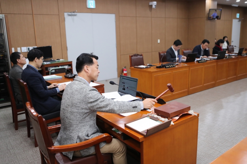 제251회 이천시의회 폐회중 제1차 의회운영위원회_6