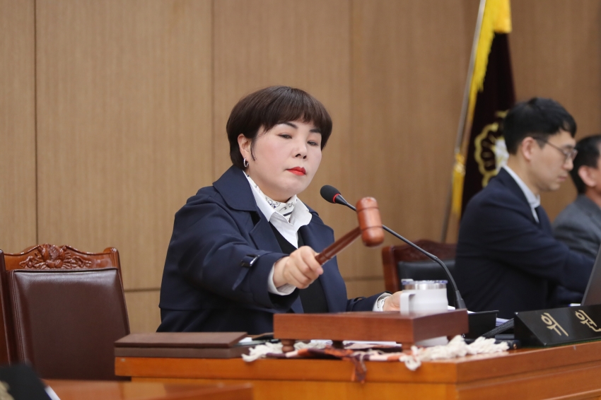 제252회 이천시의회 임시회 제1차 의회운영위원회_10