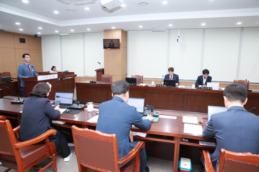 제254회 이천시의회 제1차 의회운영위원회_8