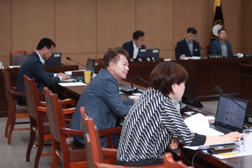 제254회 이천시의회 제1차 정례회 제1차 자치행정위원회_12