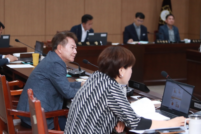 제254회 이천시의회 제1차 정례회 제1차 자치행정위원회_13