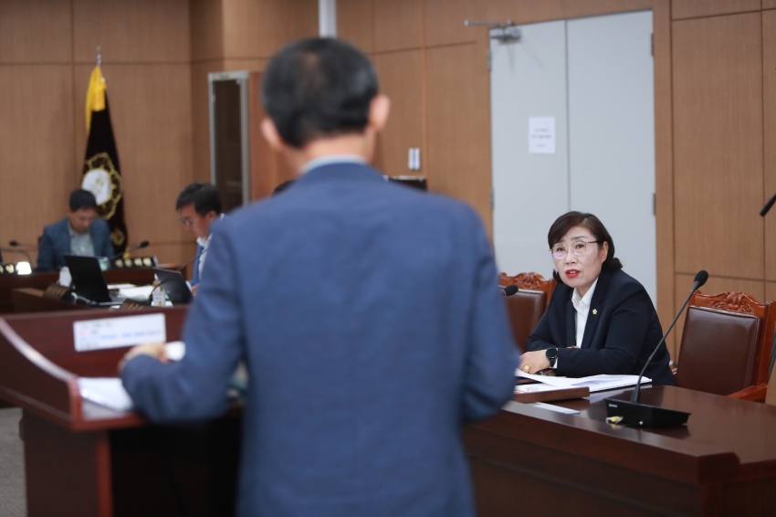 제254회 이천시의회 제1차 정례회 제1차 자치행정위원회_15