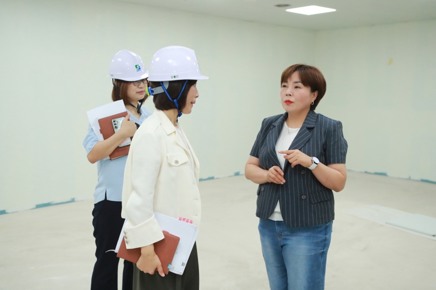 행정사무감사 3일차 현장확인_부발읍 마리나 수영장_7