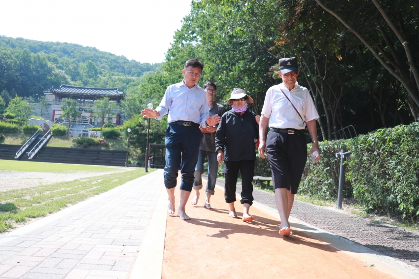 행정사무감사 3일차 현장확인_부발읍 효양산 황톳길_2