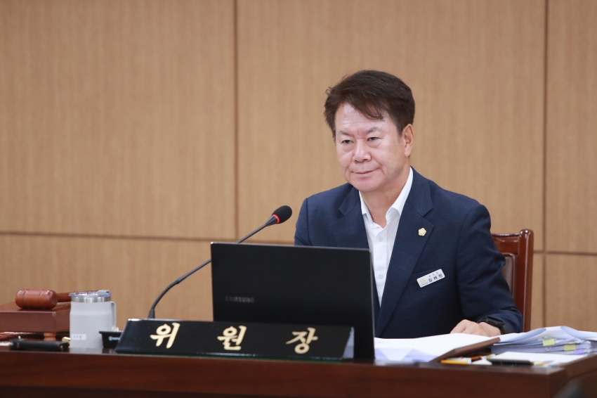 행정사무감사 4일차_16