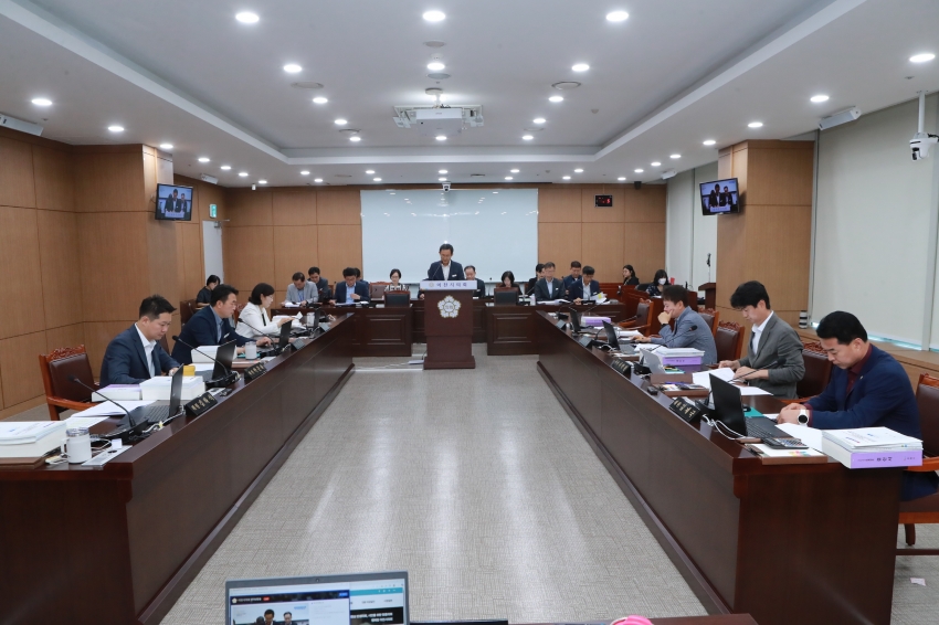 제254회 이천시의회 제1차 정례회 제1차 예산결산특별위원회_4