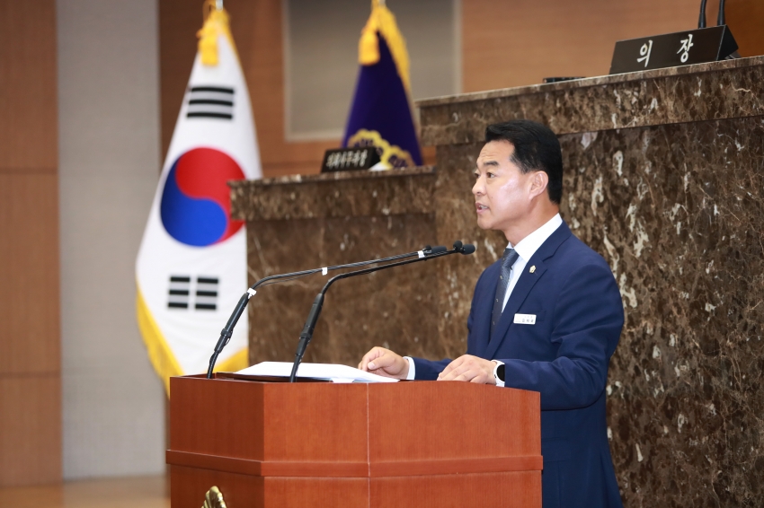 제254회 이천시의회 정례회 제2차 본회의_5