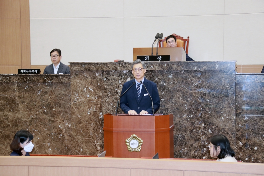 제255회 이천시의회 임시회 제1차 본회의_5