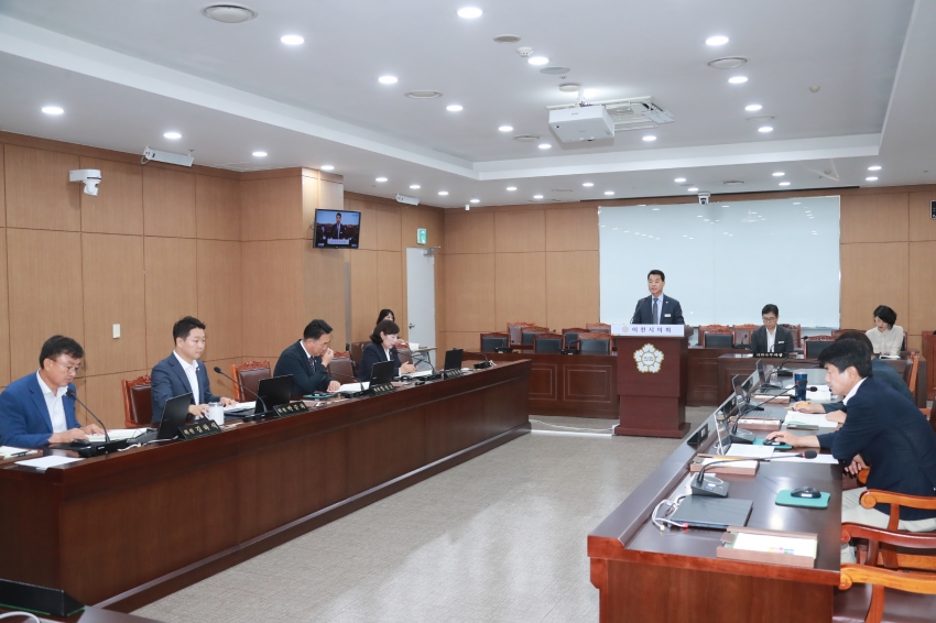 제255회 이천시의회 임시회 제1차 의회운영위원회_1