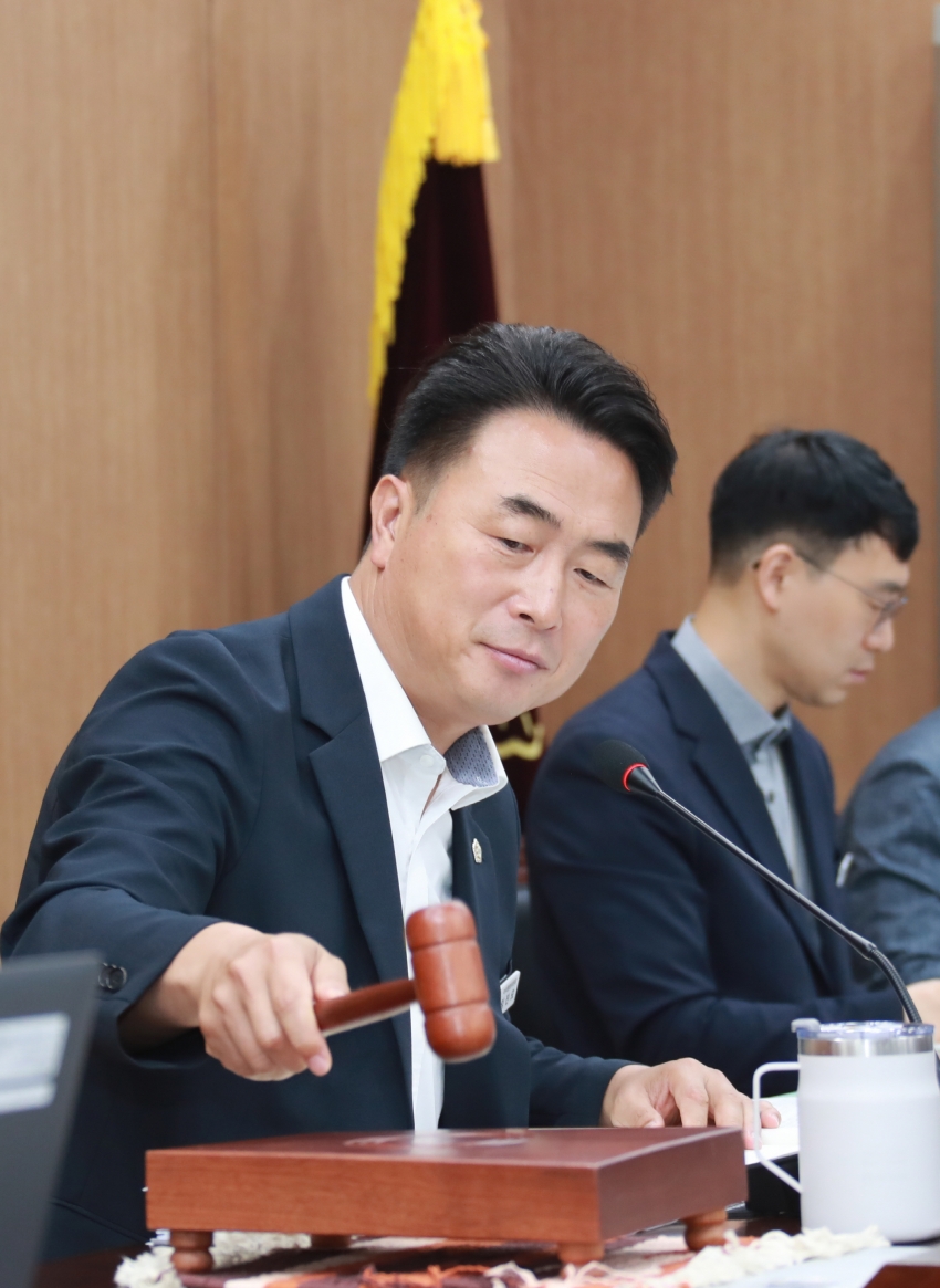 제255회 이천시의회 임시회 제1차 자치행정위원회_21