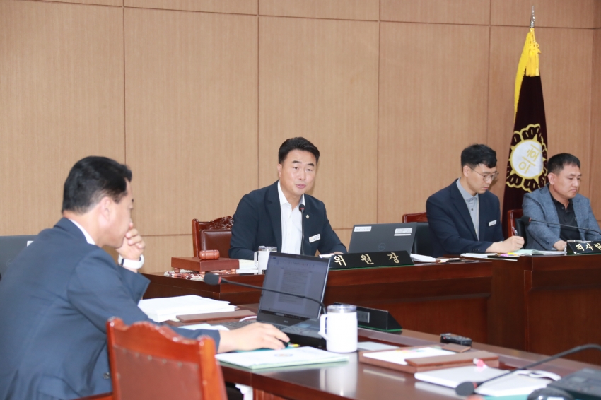 제255회 이천시의회 임시회 제1차 자치행정위원회_23
