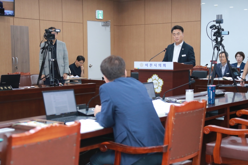 제255회 이천시의회 임시회 제1차 자치행정위원회_32