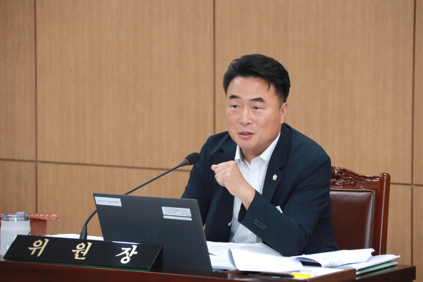 제255회 이천시의회 임시회 제1차 자치행정위원회_46