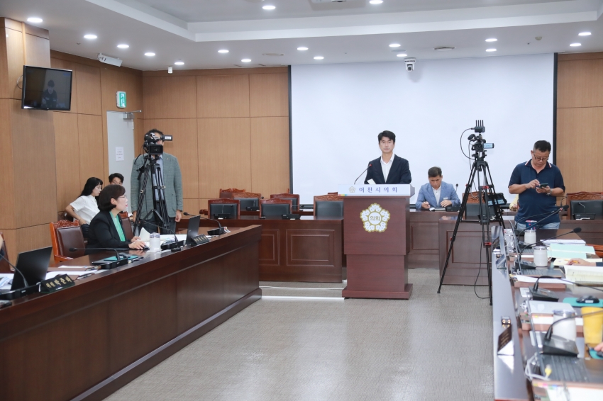 제255회 이천시의회 임시회 제1차 산업건설위원회_5