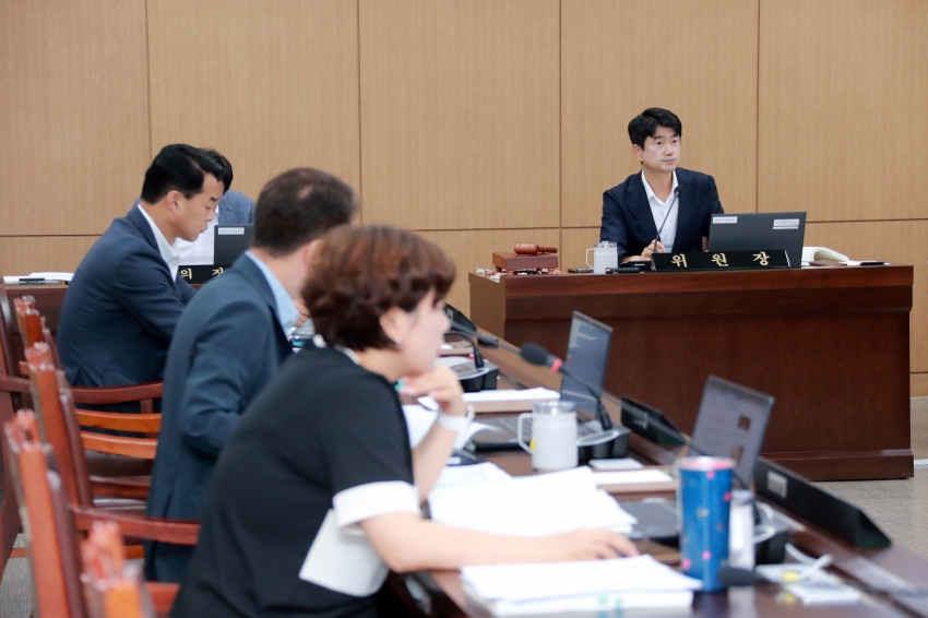 제255회 이천시의회 임시회 제1차 산업건설위원회_9