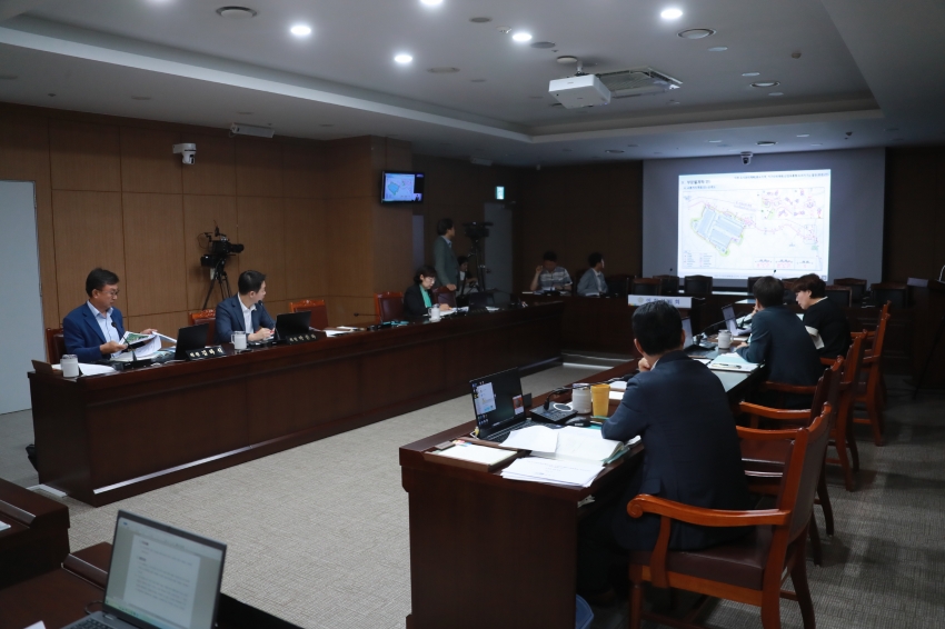 제255회 이천시의회 임시회 제1차 산업건설위원회_11