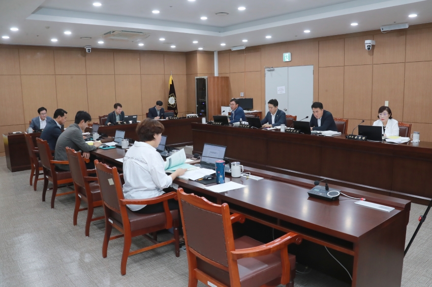 제255회 이천시의회 임시회 제1차 예산결산특별위원회_4