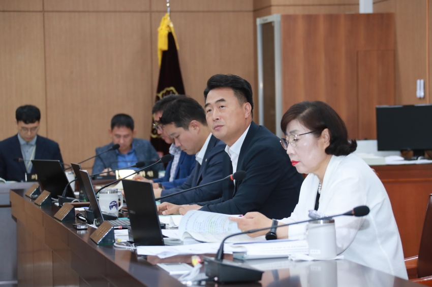 제255회 이천시의회 임시회 제1차 예산결산특별위원회_5