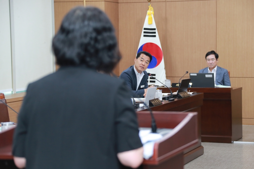 제255회 이천시의회 임시회 제1차 예산결산특별위원회_15