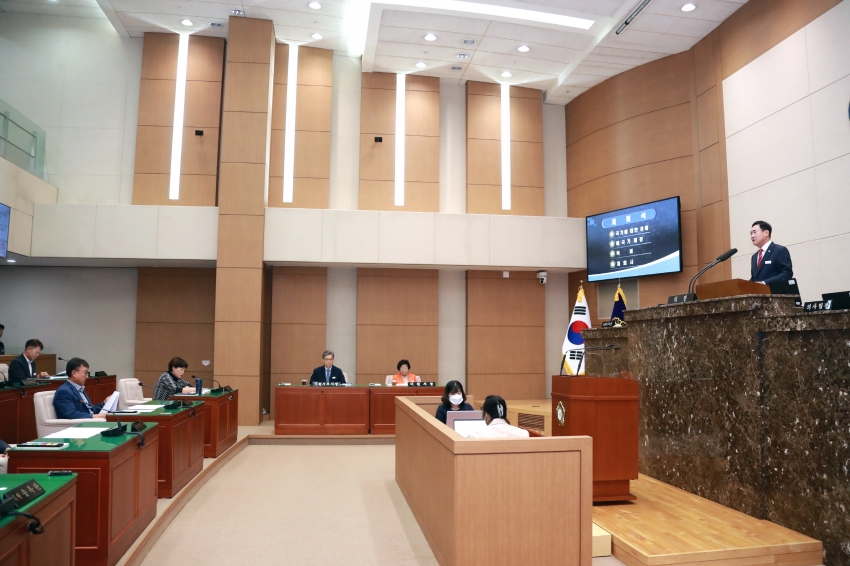 제256회 이천시의회 임시회 제1차 본회의_4