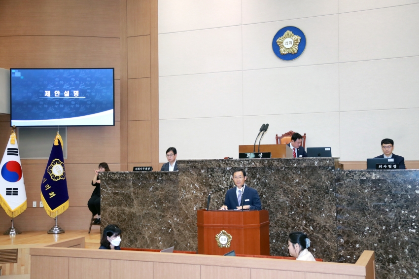 제256회 이천시의회 임시회 제1차 본회의_26