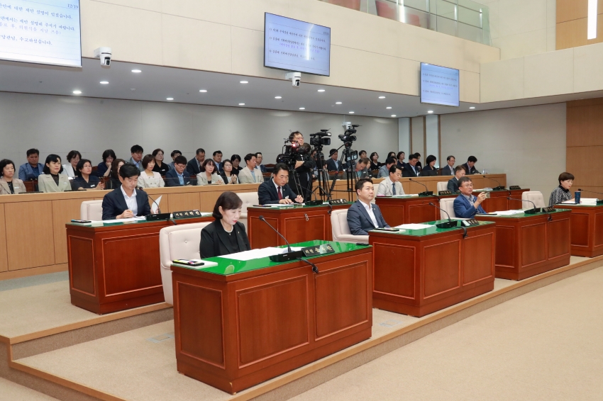 제256회 이천시의회 임시회 제1차 본회의_27