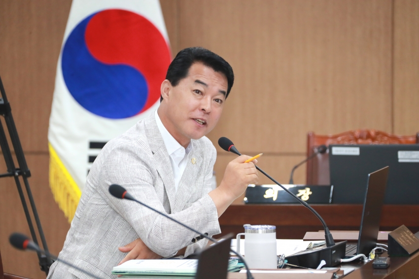 제256회 이천시의회 임시회 제1차 산업건설위원회_24