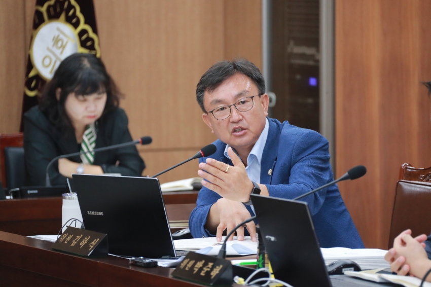 제256회 이천시의회 임시회 제2차 예산결산특별위원회_16