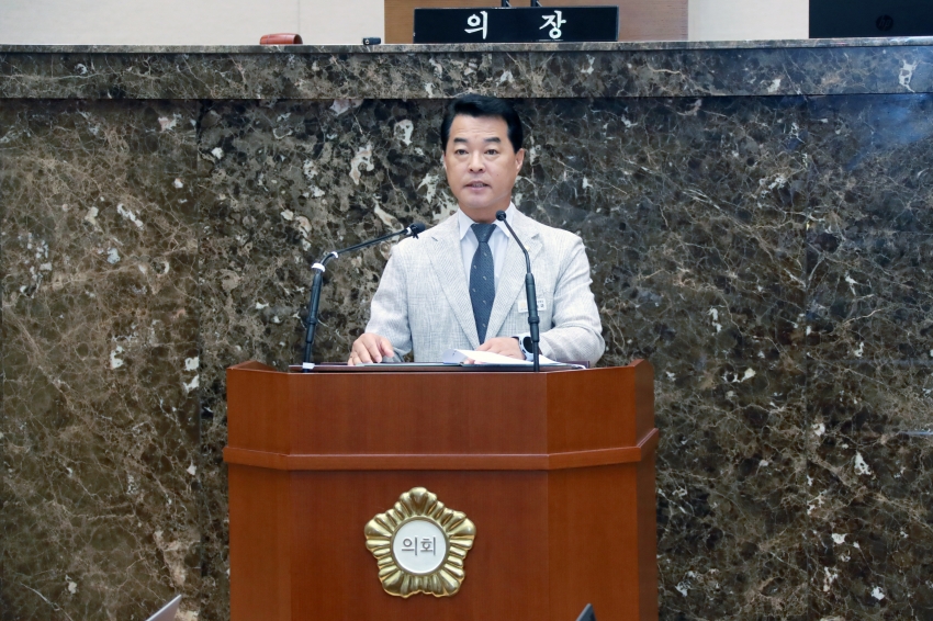 제256회 이천시의회 임시회 제2차 본회의_4