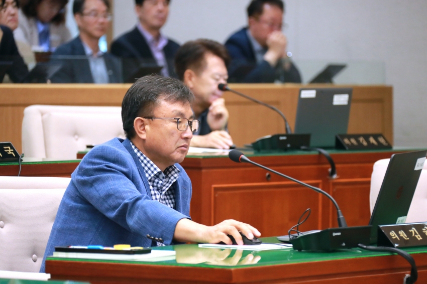 제256회 이천시의회 임시회 제2차 본회의_18