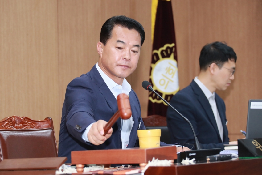제256회 폐회 중 의회운영위원회_3