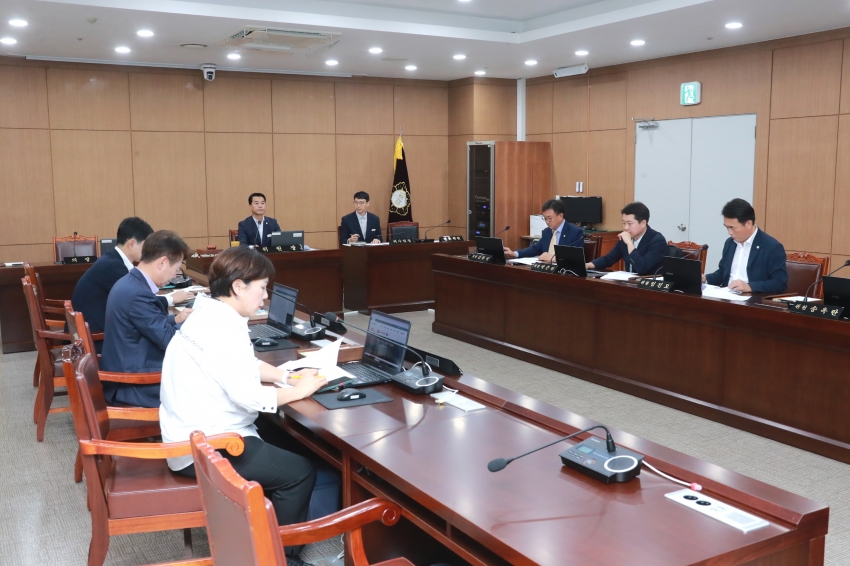 제256회 폐회 중 의회운영위원회_5